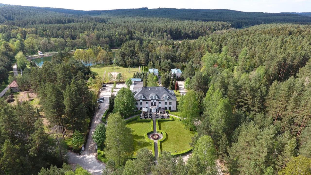 Lesni Hotel Perslak Nová Bystřice Dış mekan fotoğraf