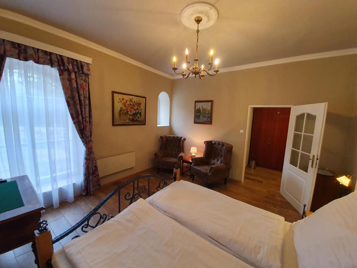 Lesni Hotel Perslak Nová Bystřice Oda fotoğraf